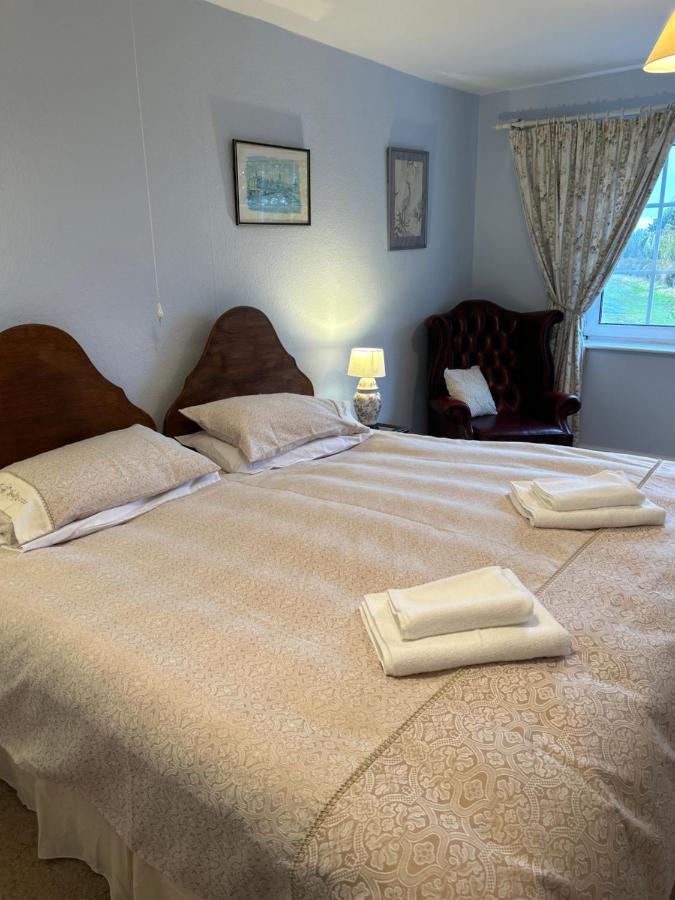 Lucy Cross Guest House *